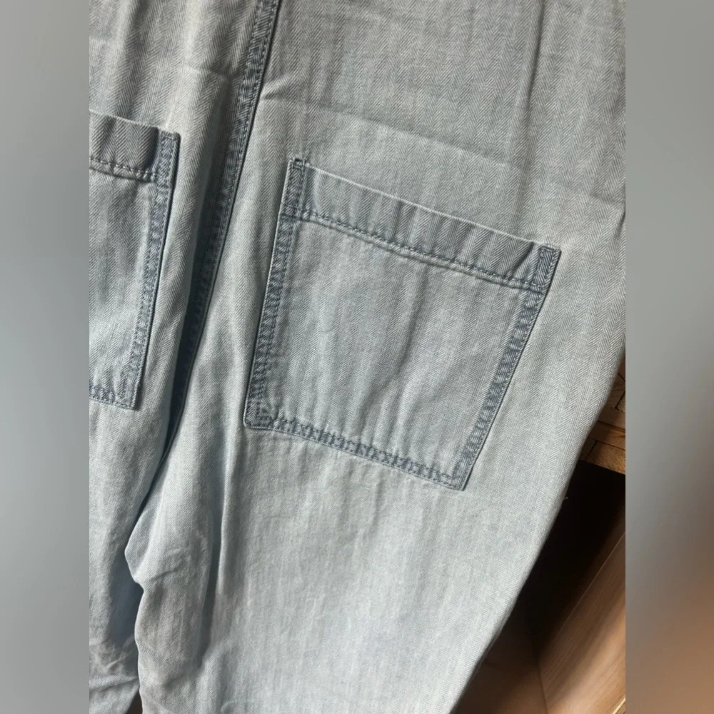 Universal Thread Light Wash Denim Overalls - Picture 11 of 11